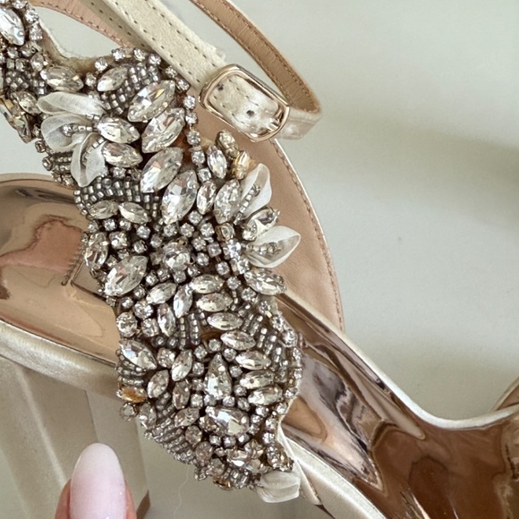 Badgley Mischka Libby Crystal Embellished Evening Shoe in Cream Satin - Picture 7 of 11